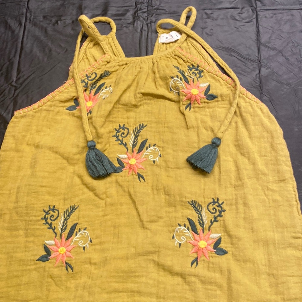 THML embroidered tank